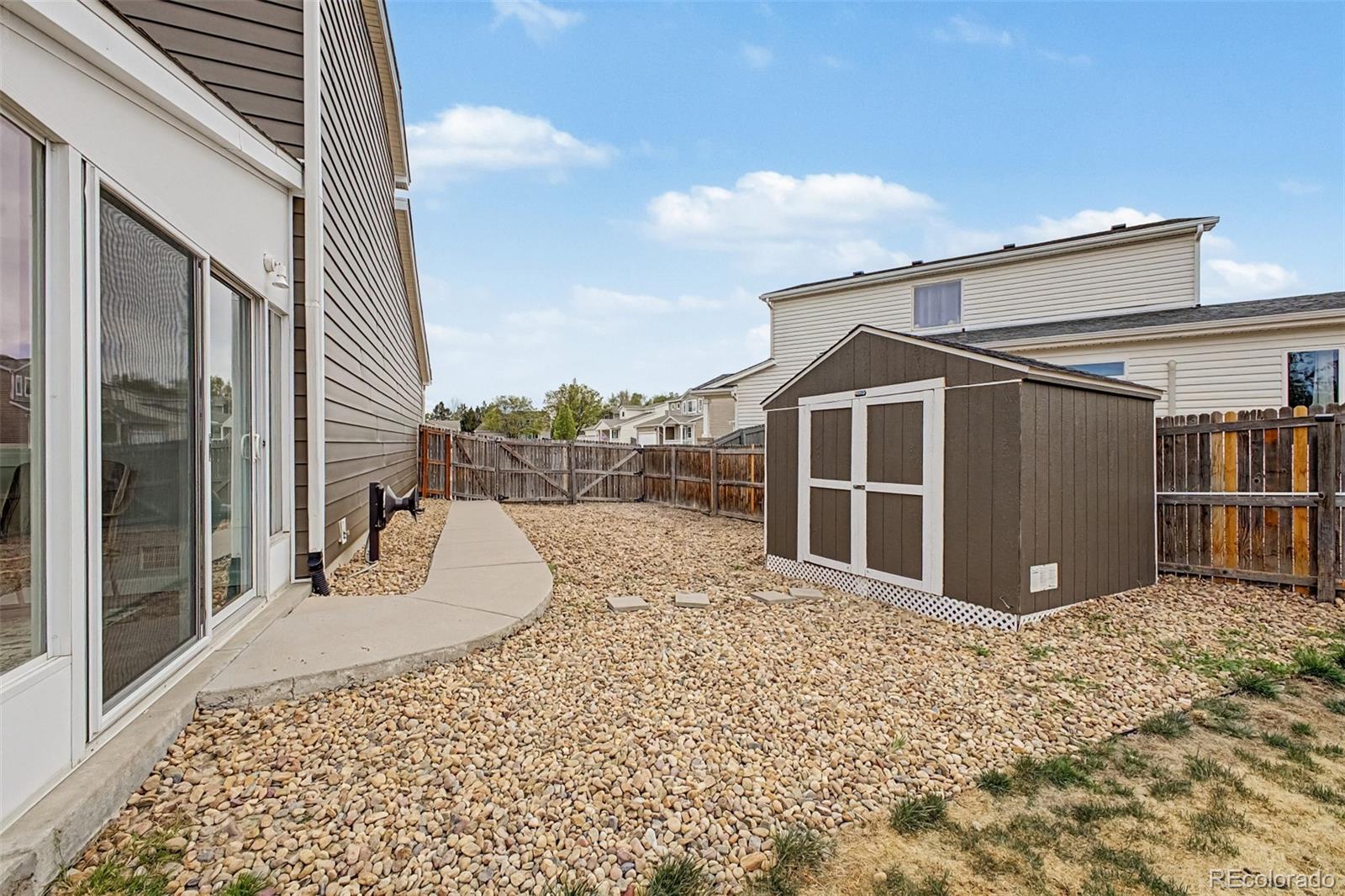 2035 E 125th Place