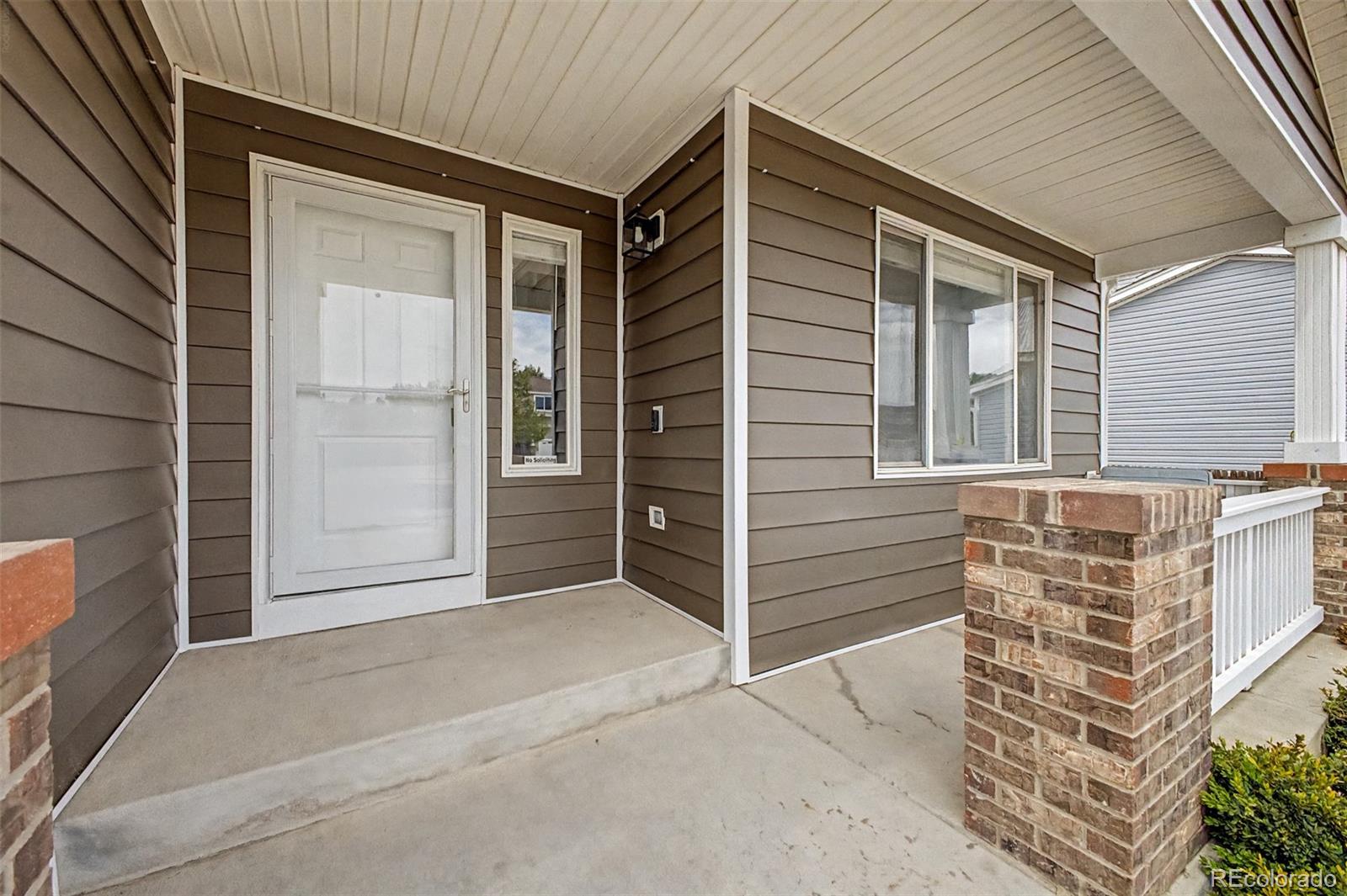 2035 E 125th Place