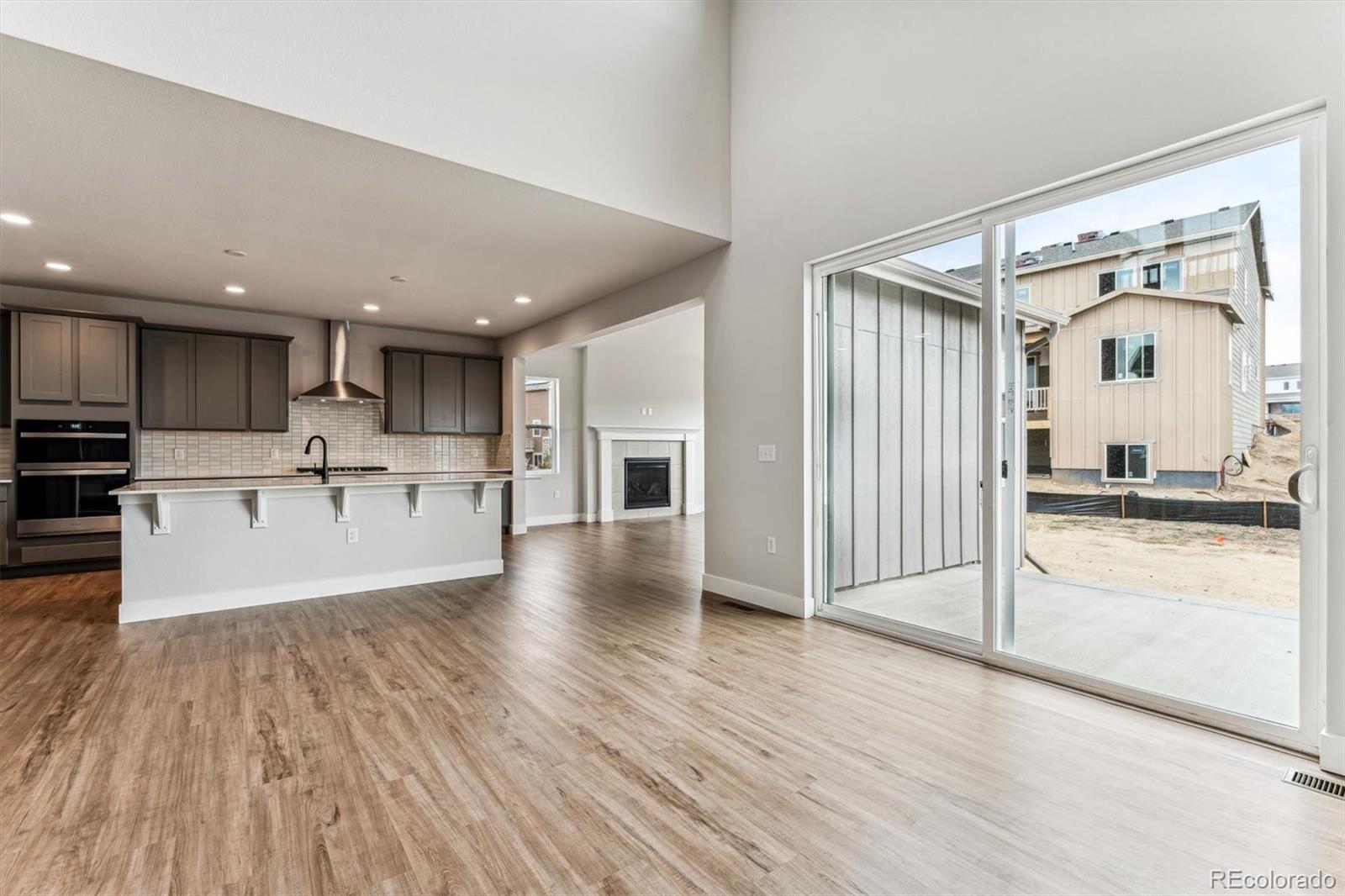 1846 Marlowe Circle W
