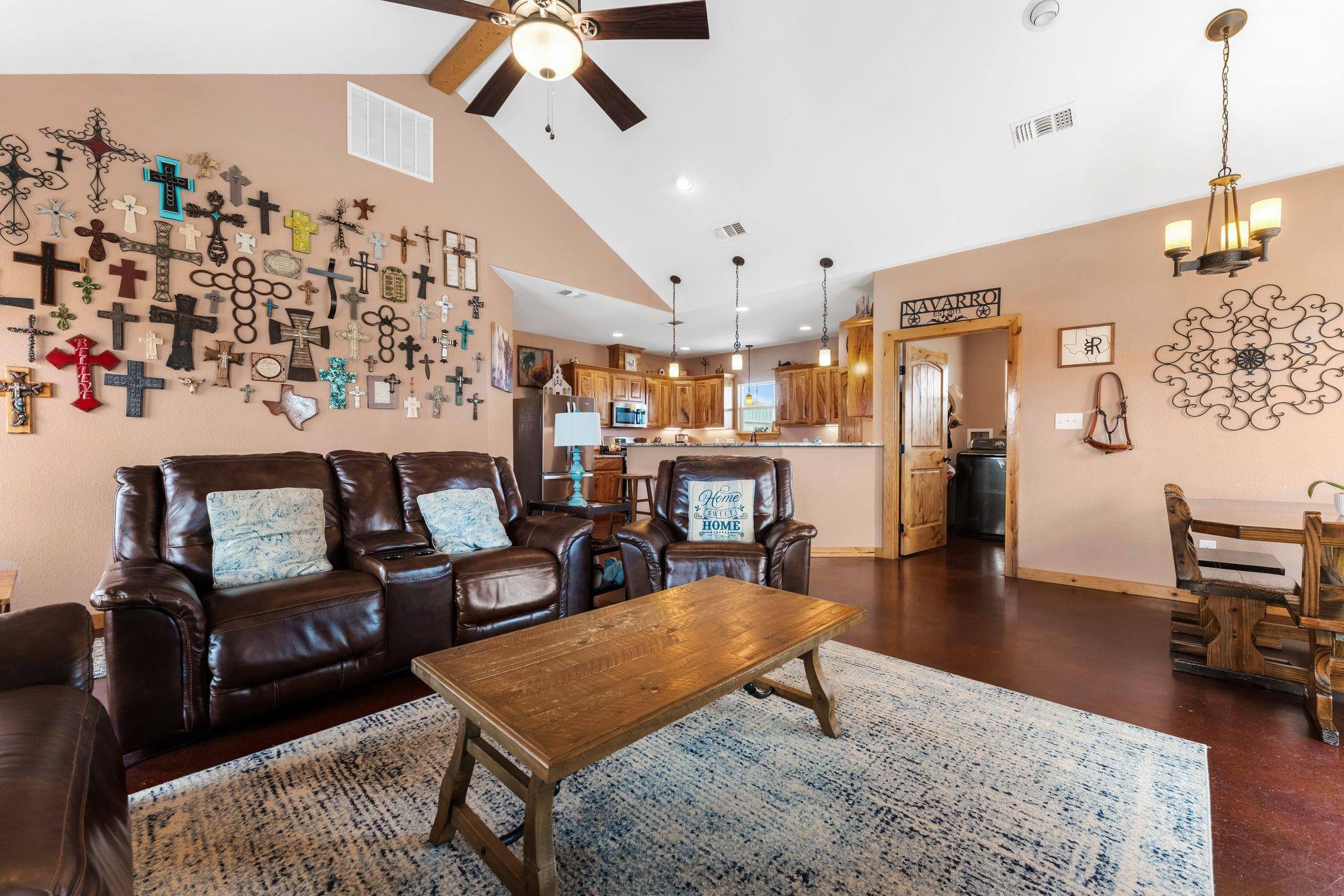 935 Highway 21 E