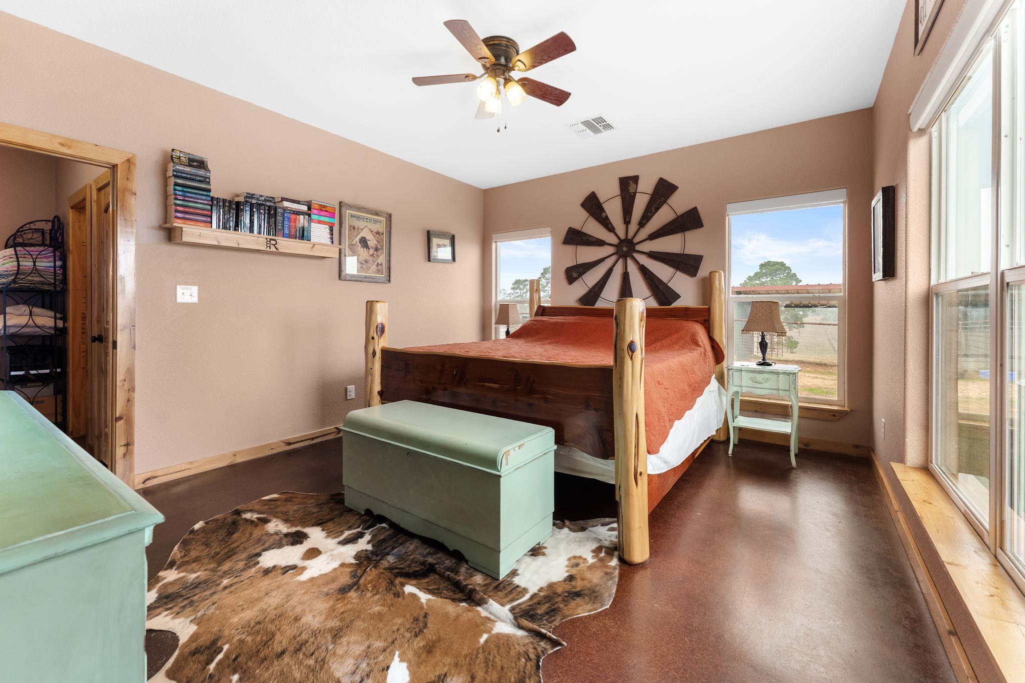 935 Highway 21 E