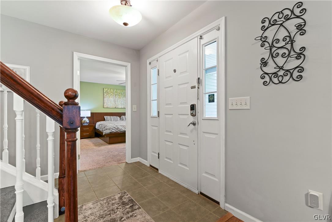 1006 Long Lake Road