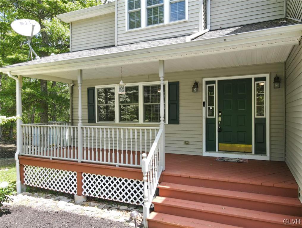 1006 Long Lake Road