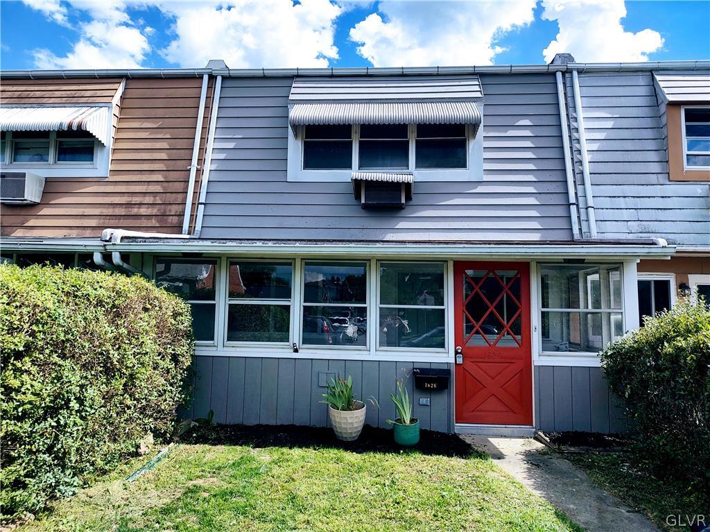 1626 East Cambridge