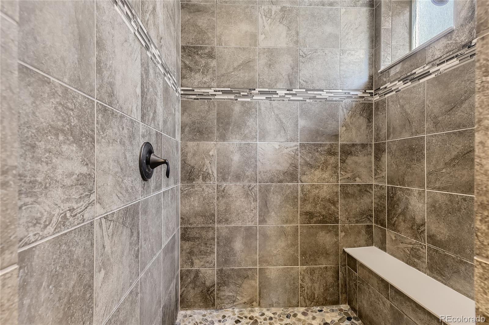 1505 Raindrop Way