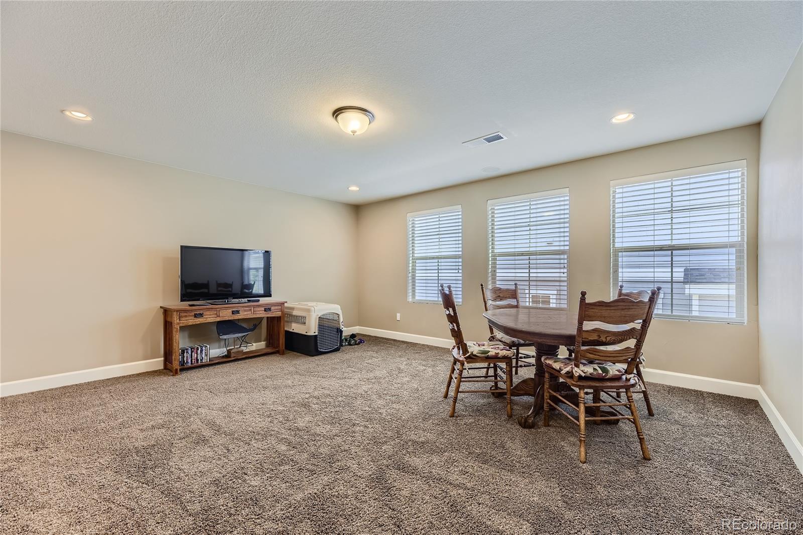 1505 Raindrop Way