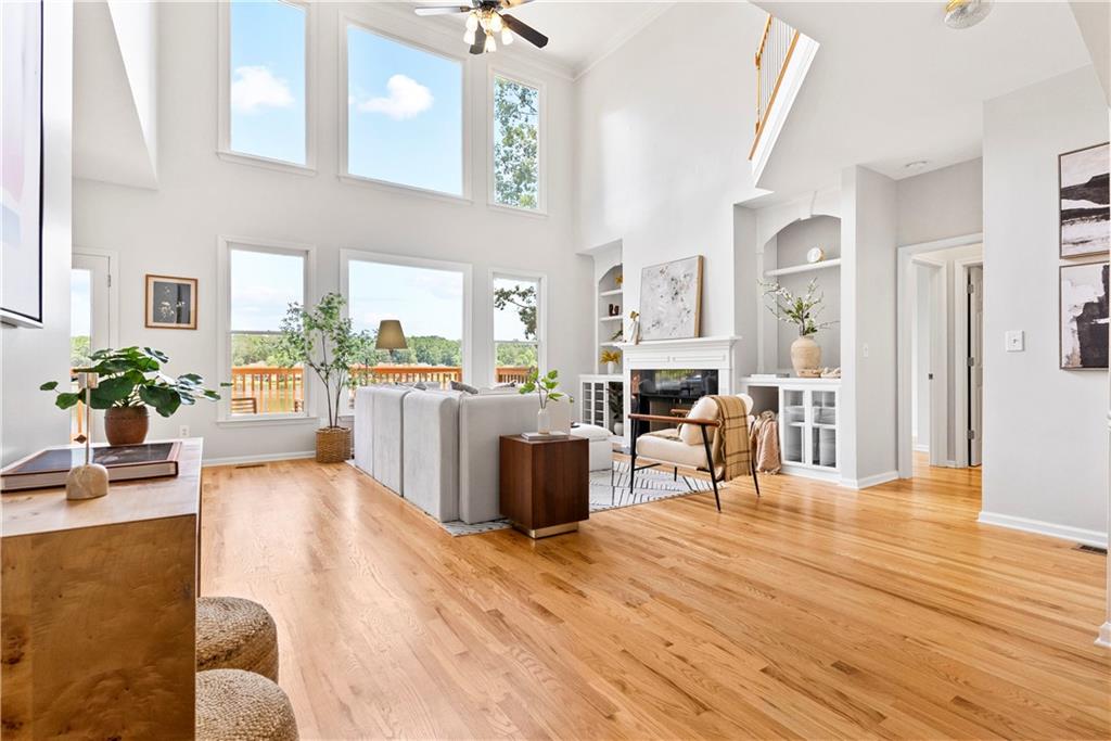 6934 Glen Cove Lane