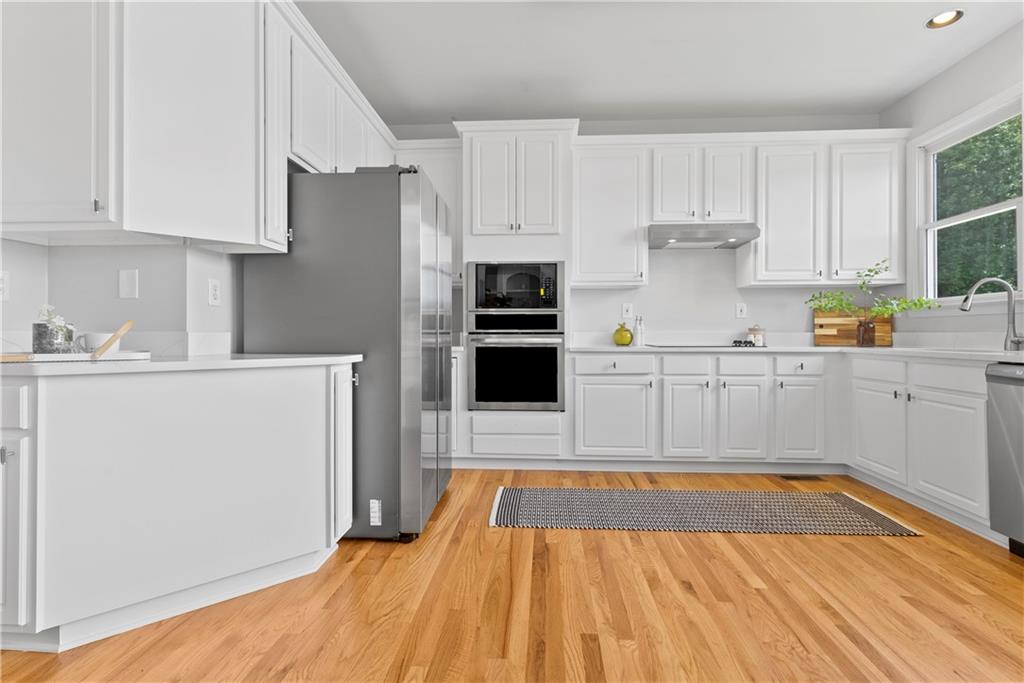 6934 Glen Cove Lane