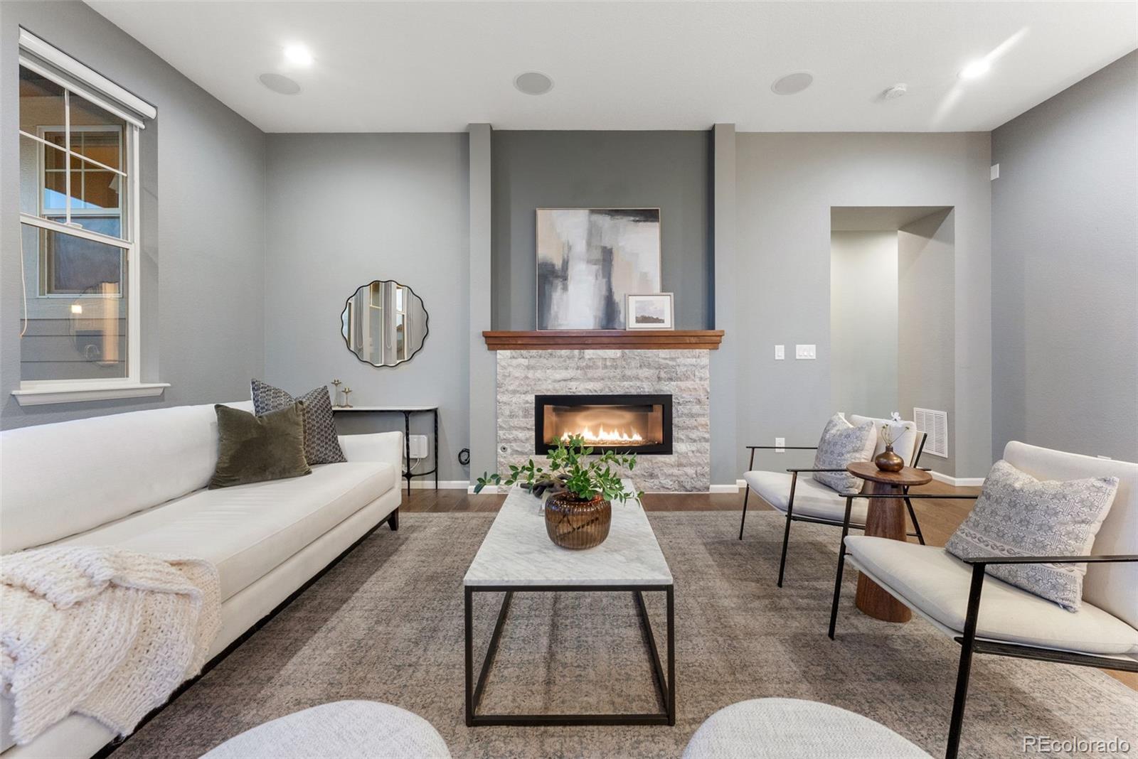 2351 Lassen Lane