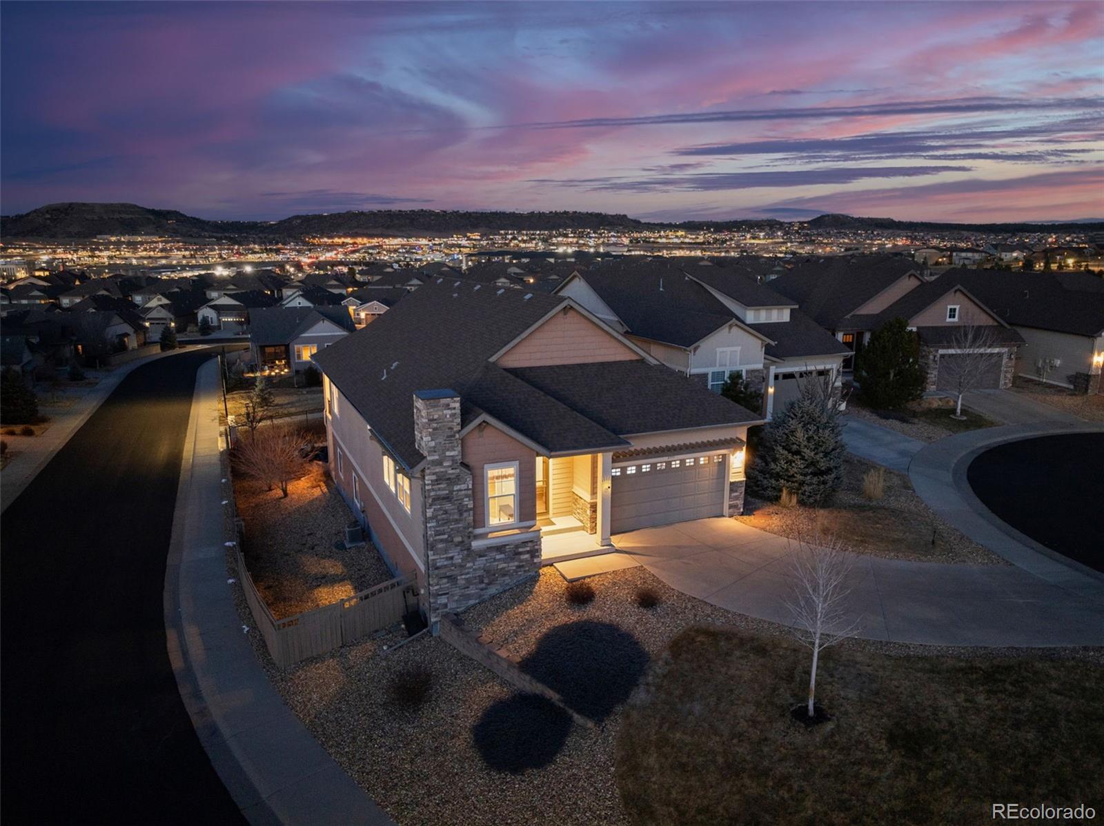 2351 Lassen Lane