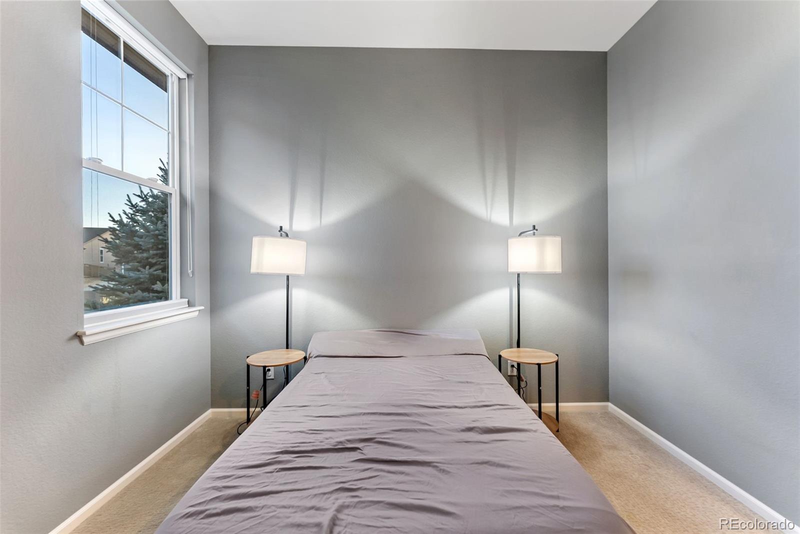 2351 Lassen Lane