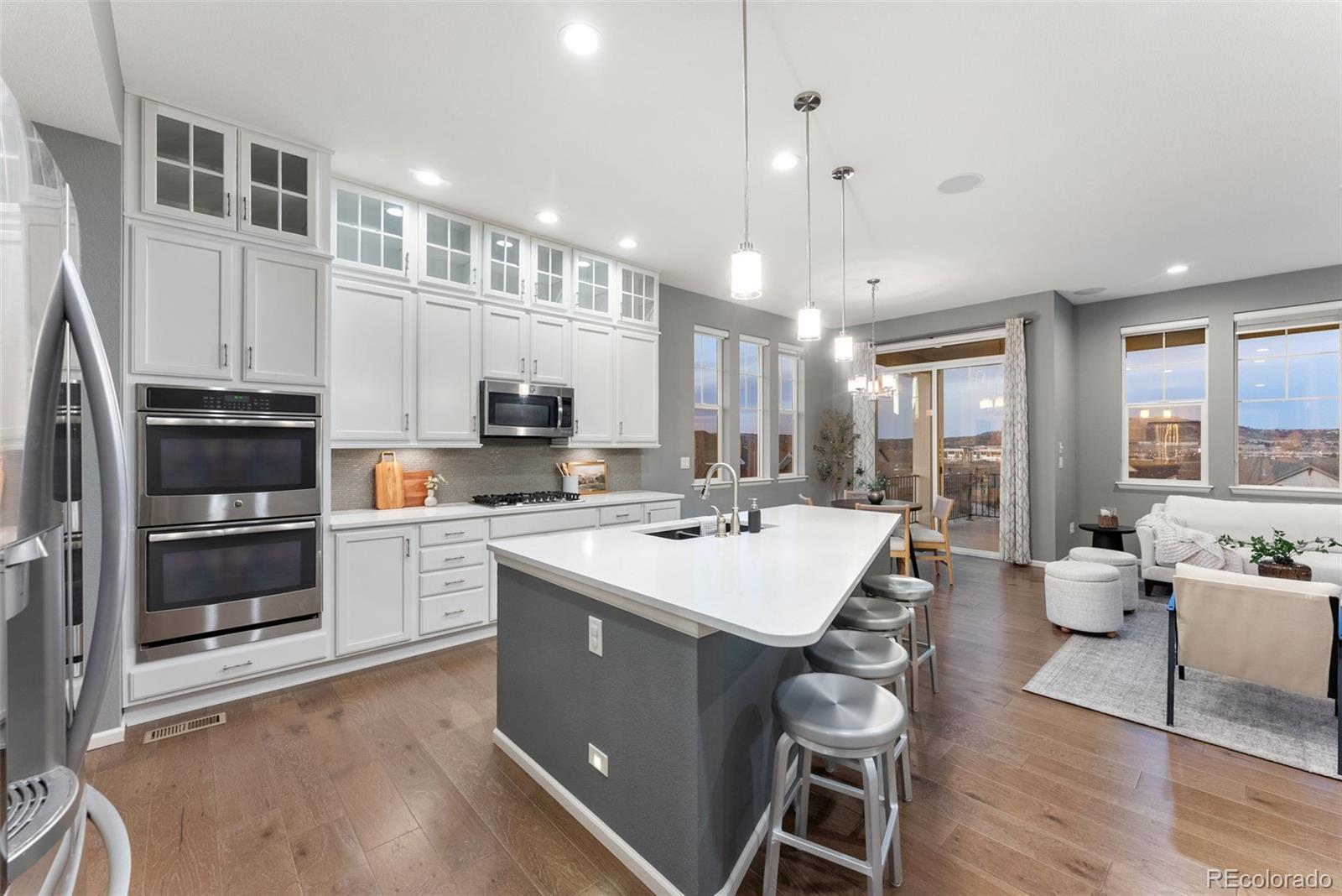 2351 Lassen Lane
