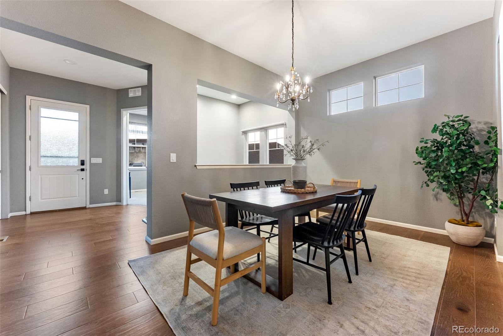 2351 Lassen Lane
