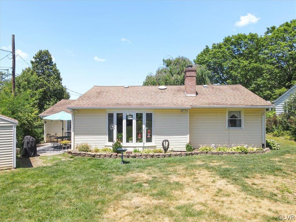 2764 West Fairview Street