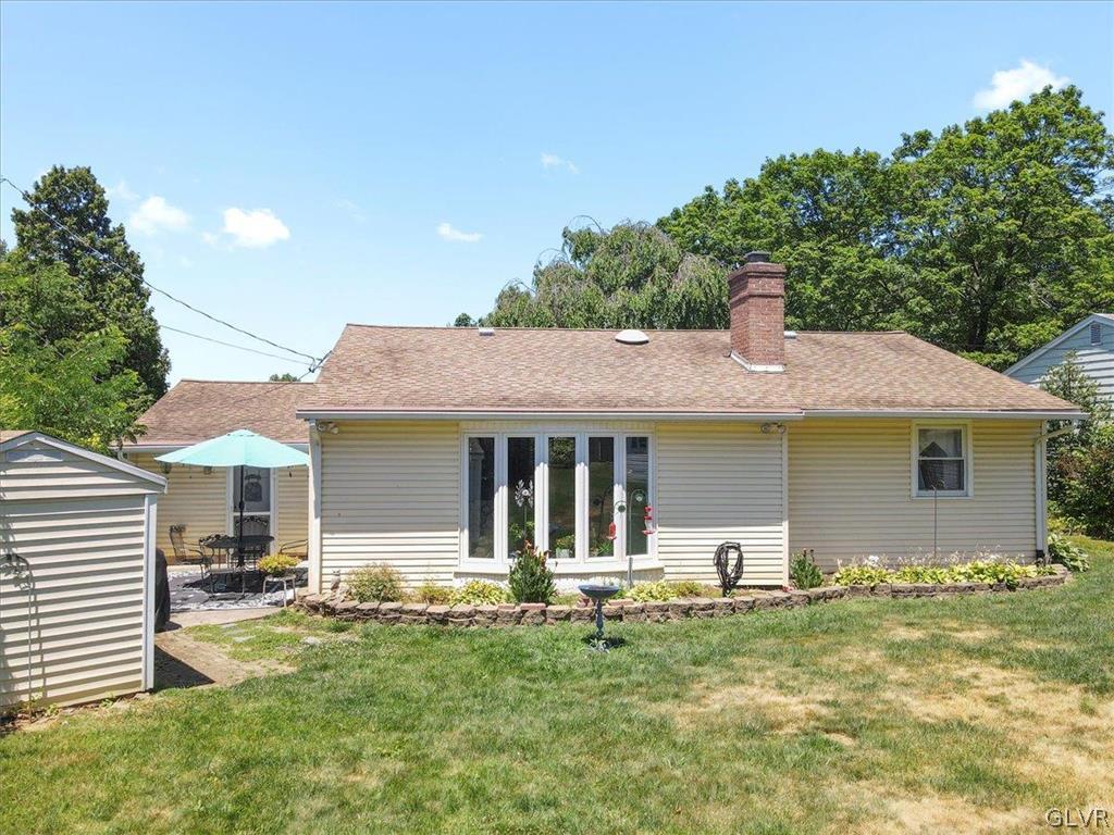 2764 West Fairview Street