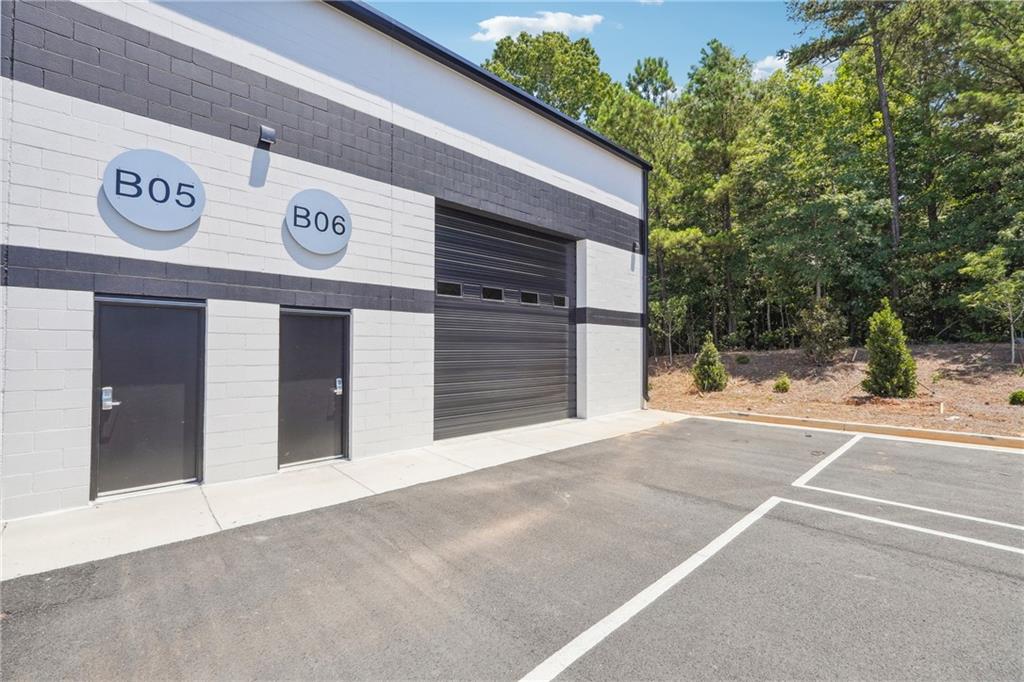 5755 Stables Way Unit B06