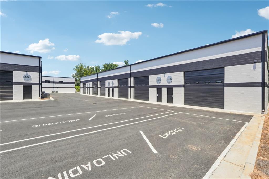 5755 Stables Way Unit B06