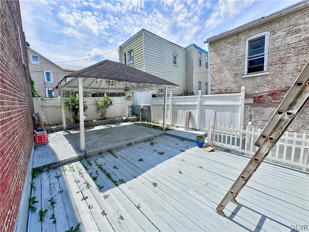 626 North Front Street