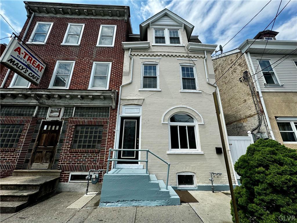 626 North Front Street