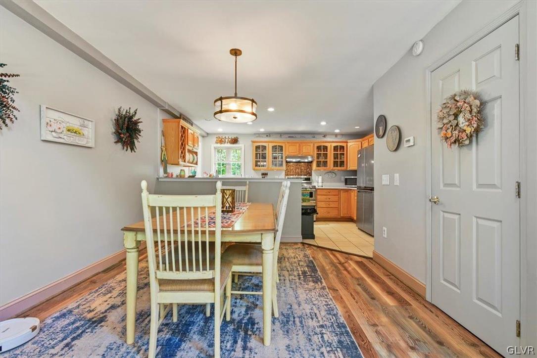 11 Pinoak Drive