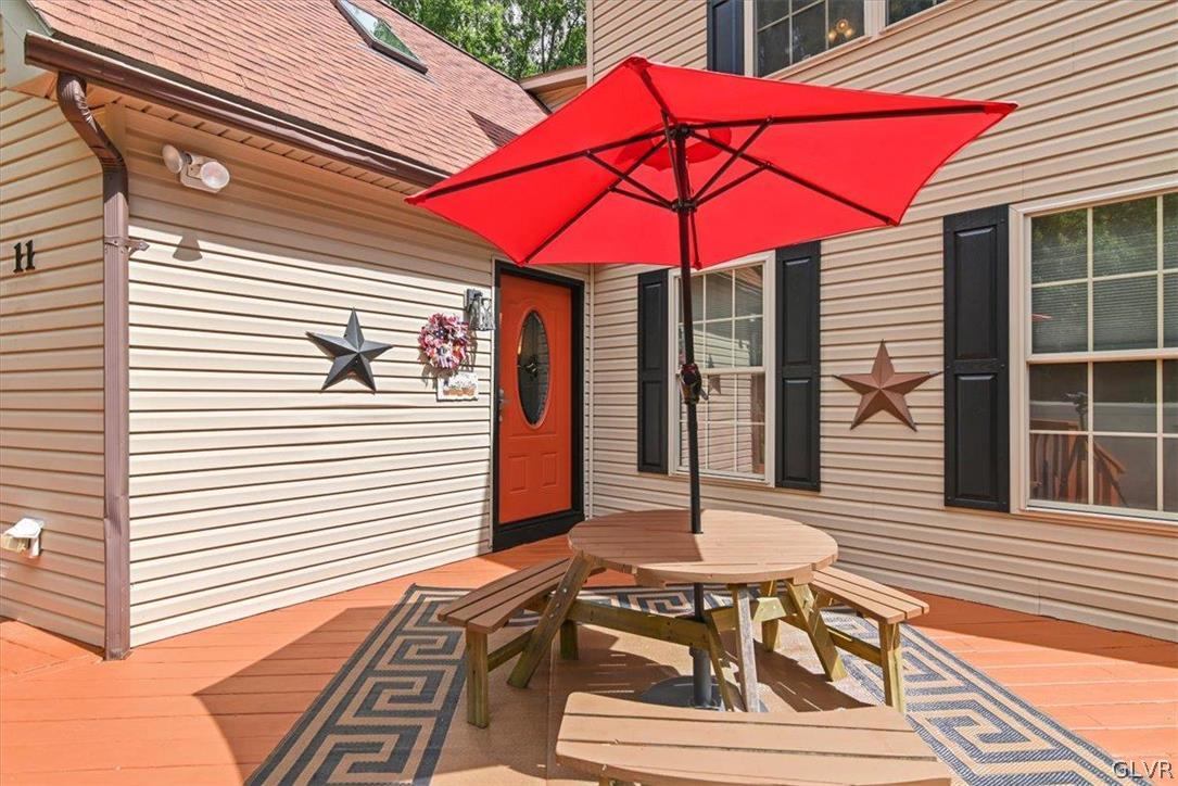 11 Pinoak Drive