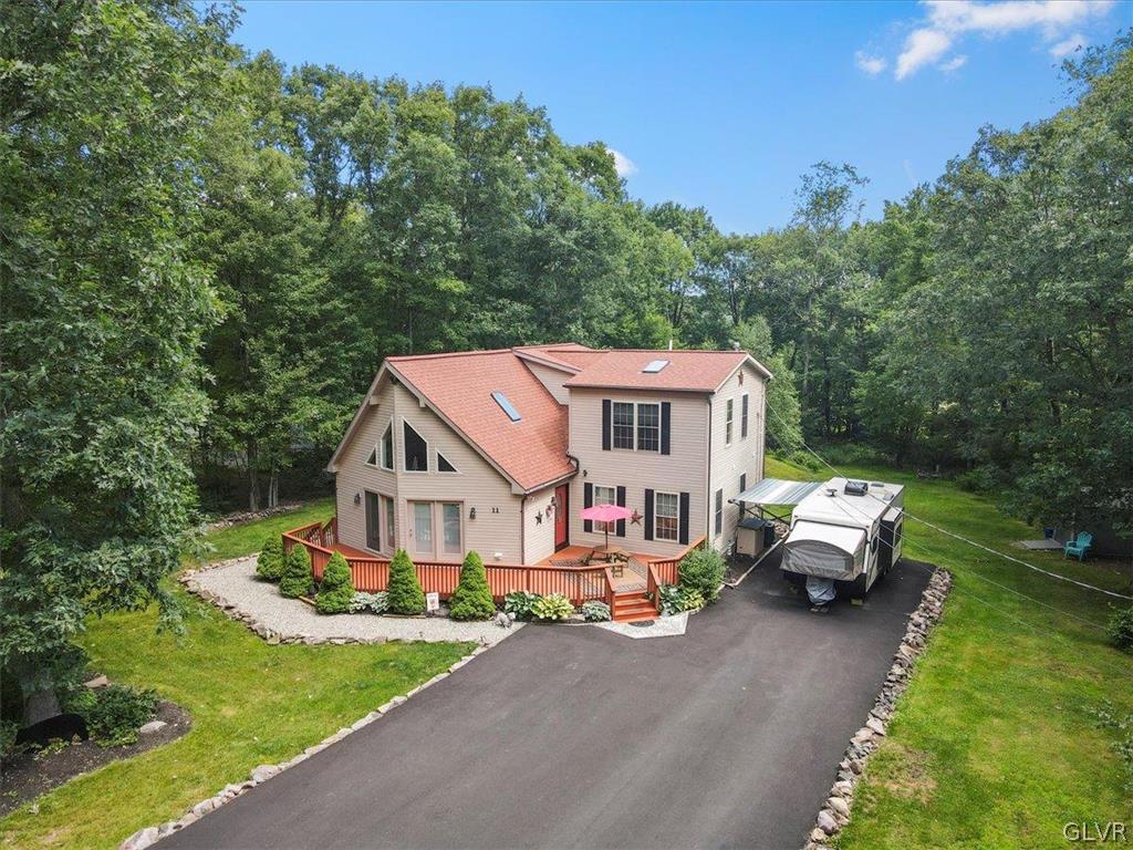 11 Pinoak Drive