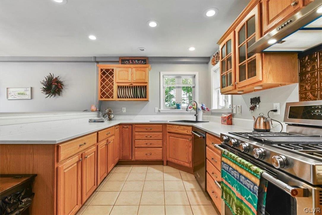 11 Pinoak Drive