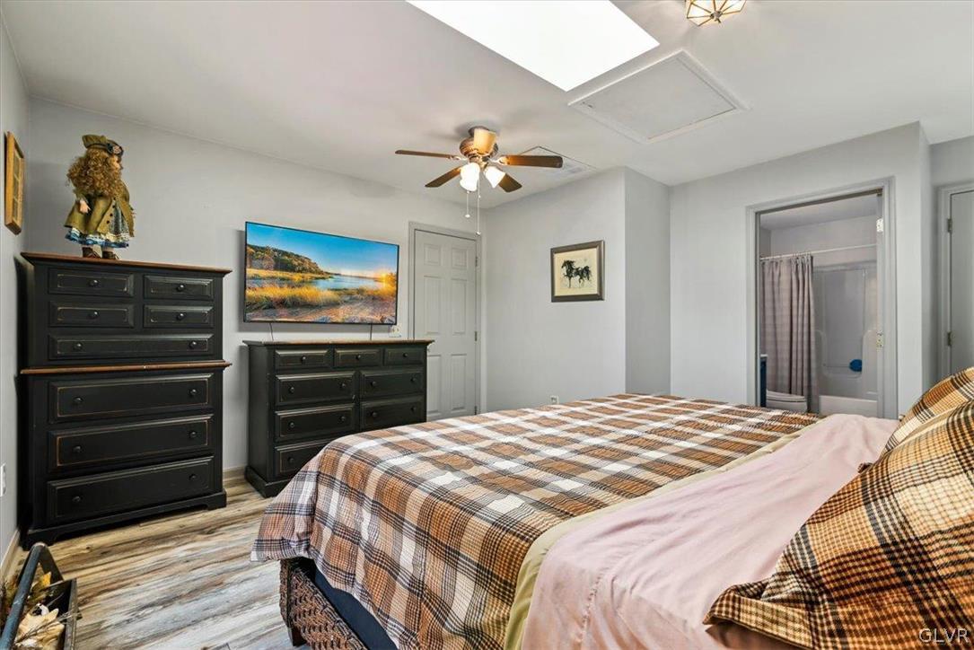 11 Pinoak Drive