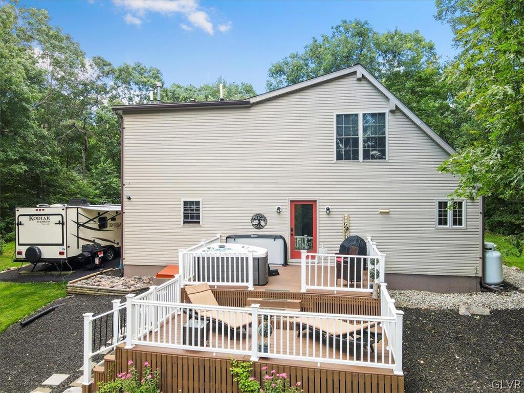 11 Pinoak Drive