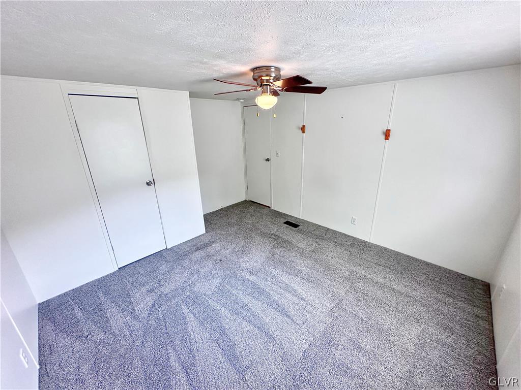 9 Woodland Lane