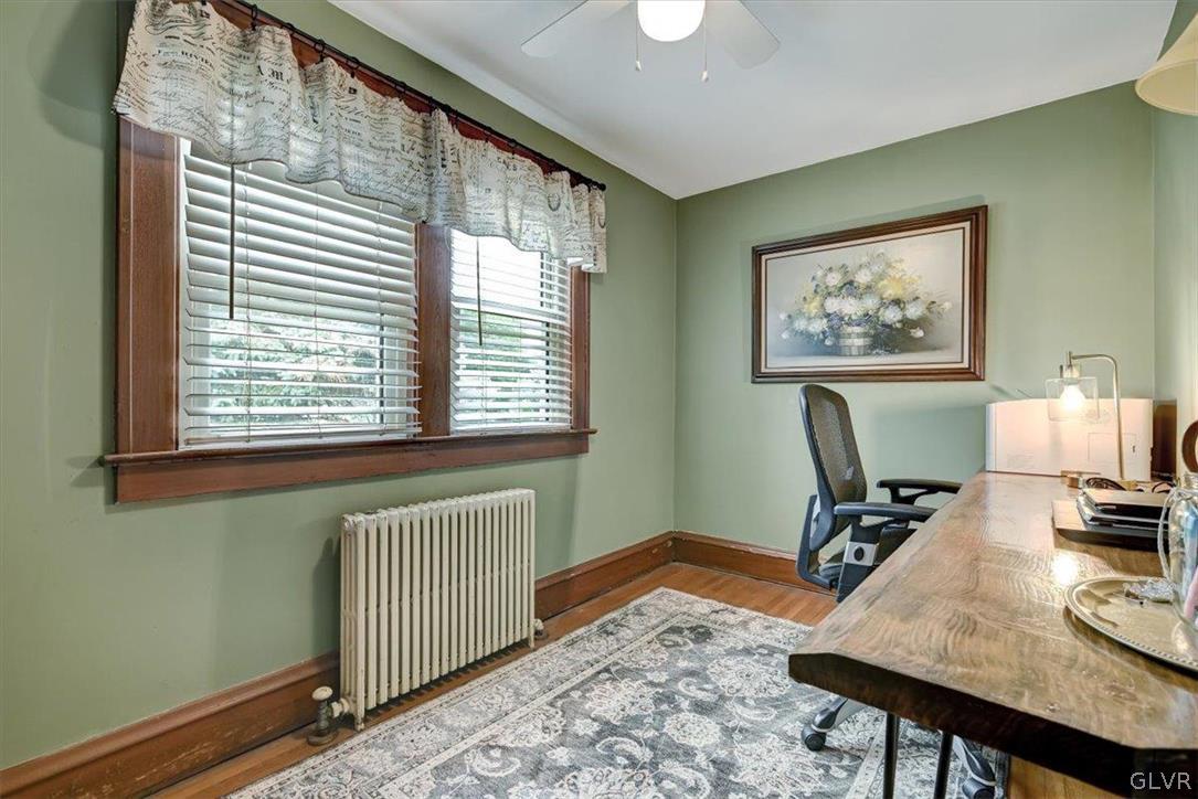 6372 Sullivan Trail