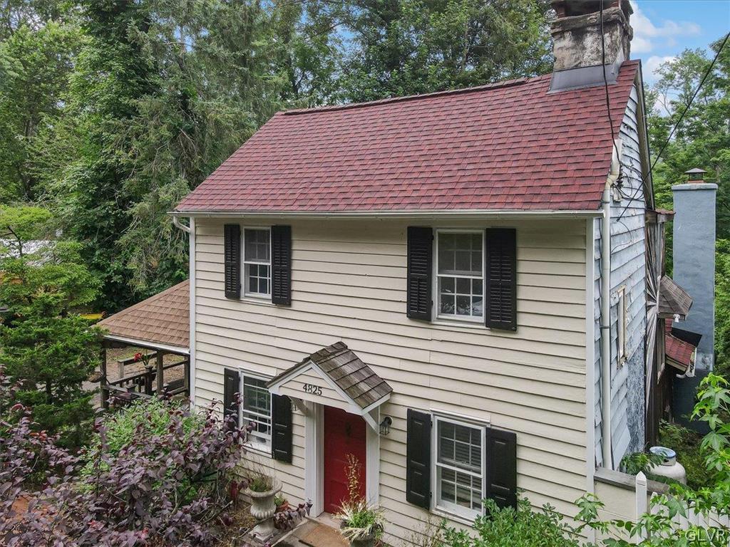 4825 River Road