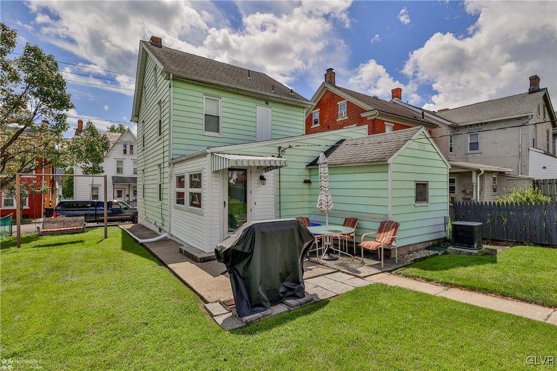 634 Spring Street