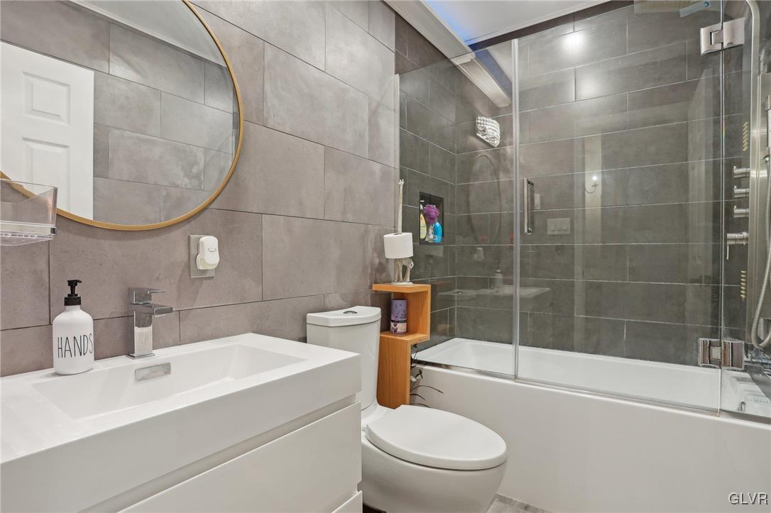 339 West Lexington Street