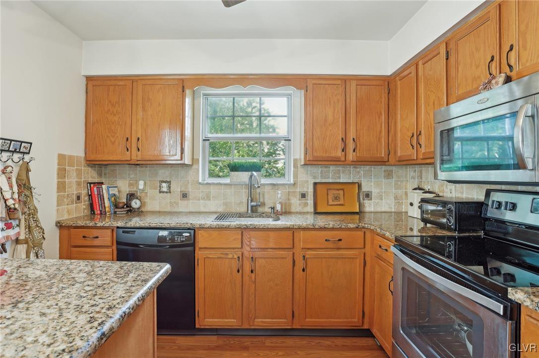 339 West Lexington Street