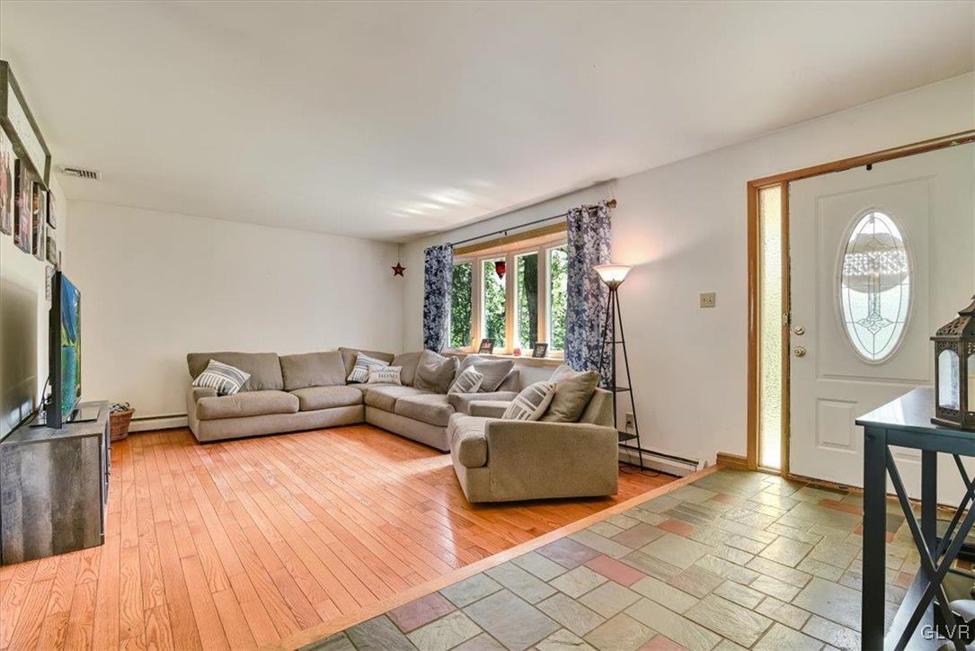 1739 Seidersville Road