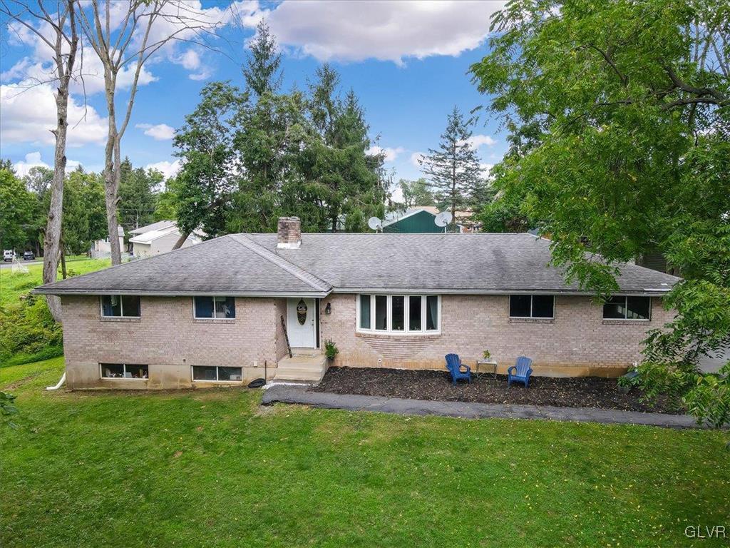 1739 Seidersville Road