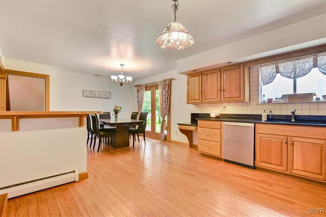 1739 Seidersville Road