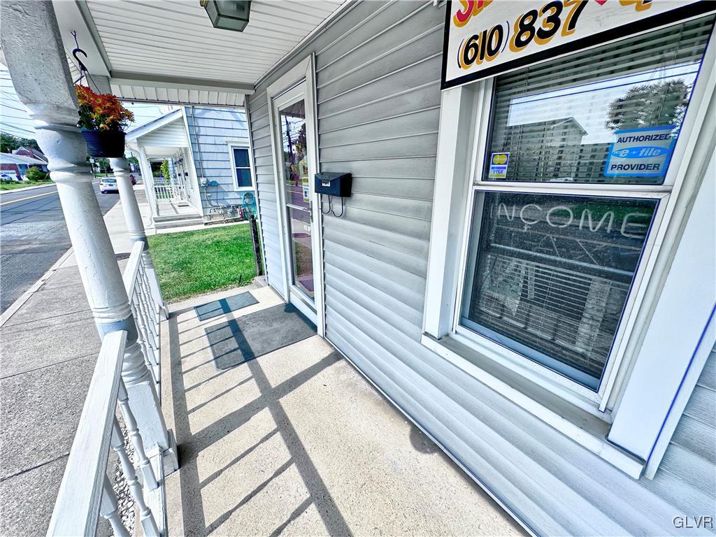427 East Main Street