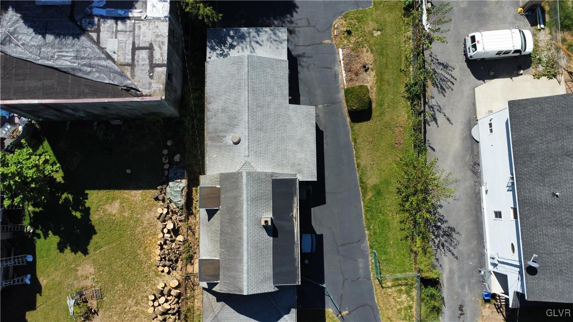 2270 Easton Road