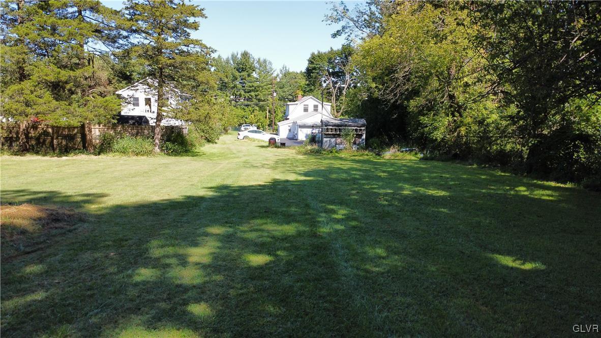 2270 Easton Road
