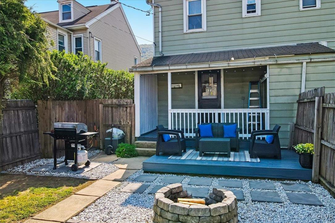 439 Lehigh Avenue