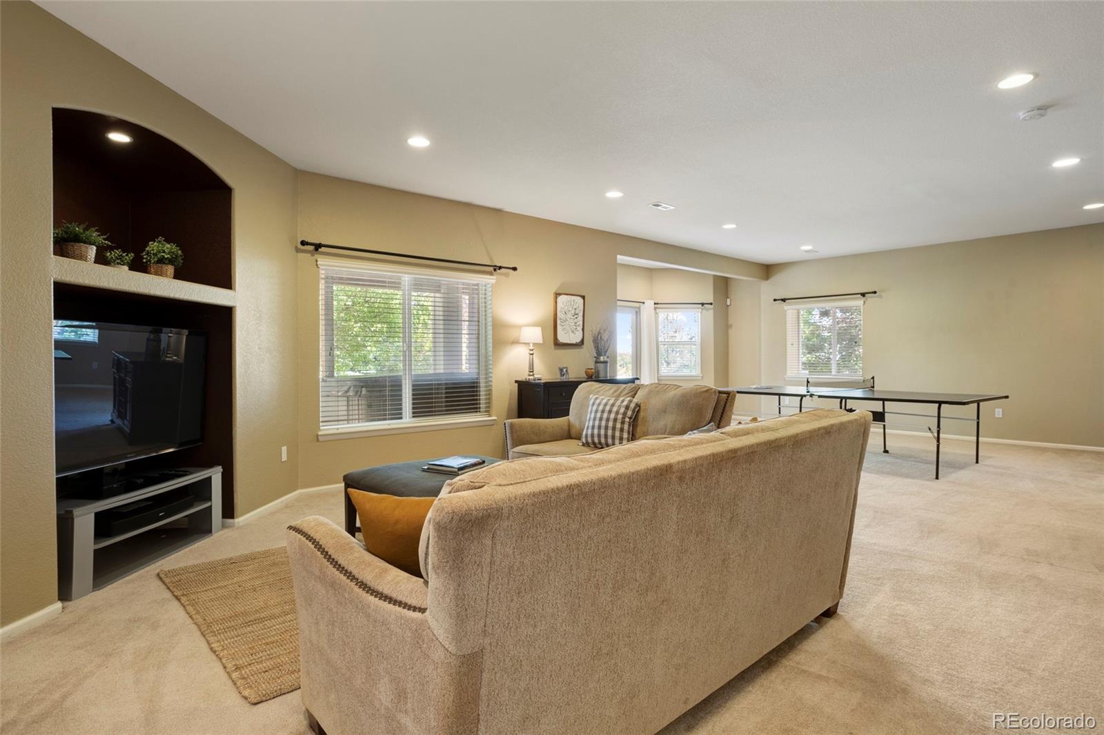 6063 Vacquero Circle