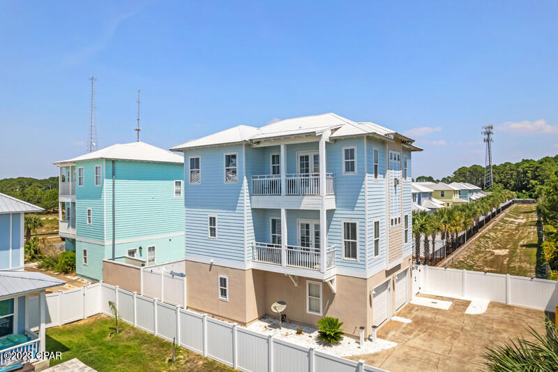 621 Lyndell Lane A