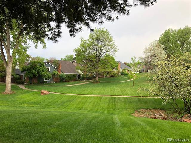 7641 S Rosemary Circle