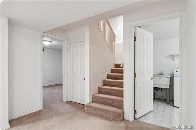 7641 S Rosemary Circle