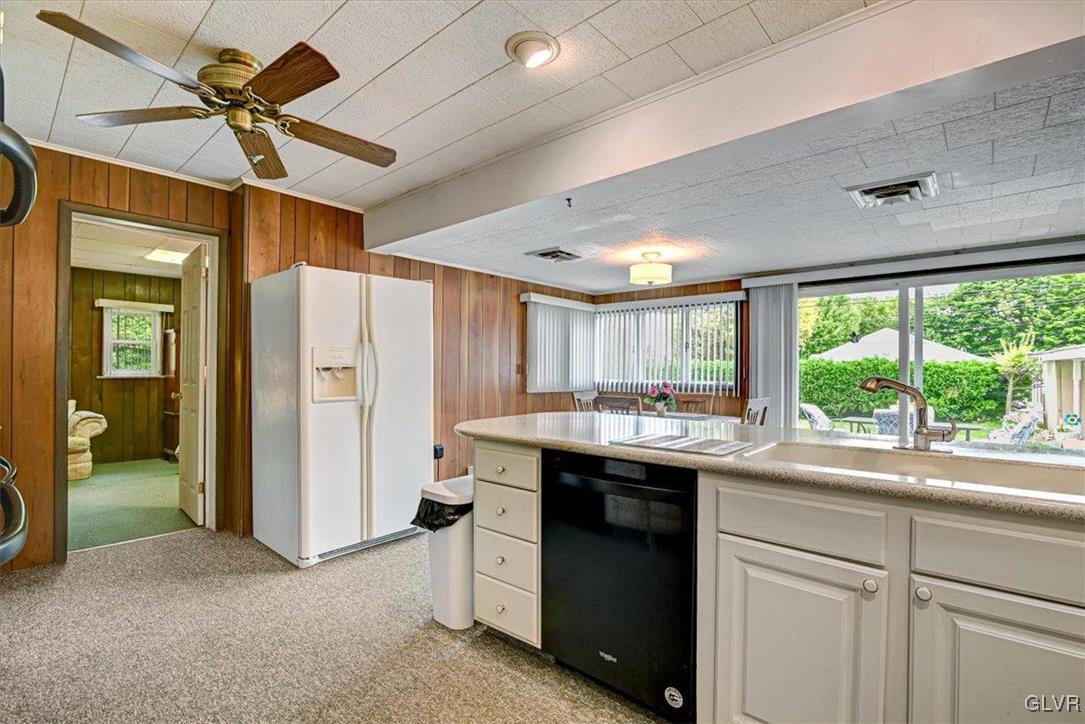 2545 West Fairview Street