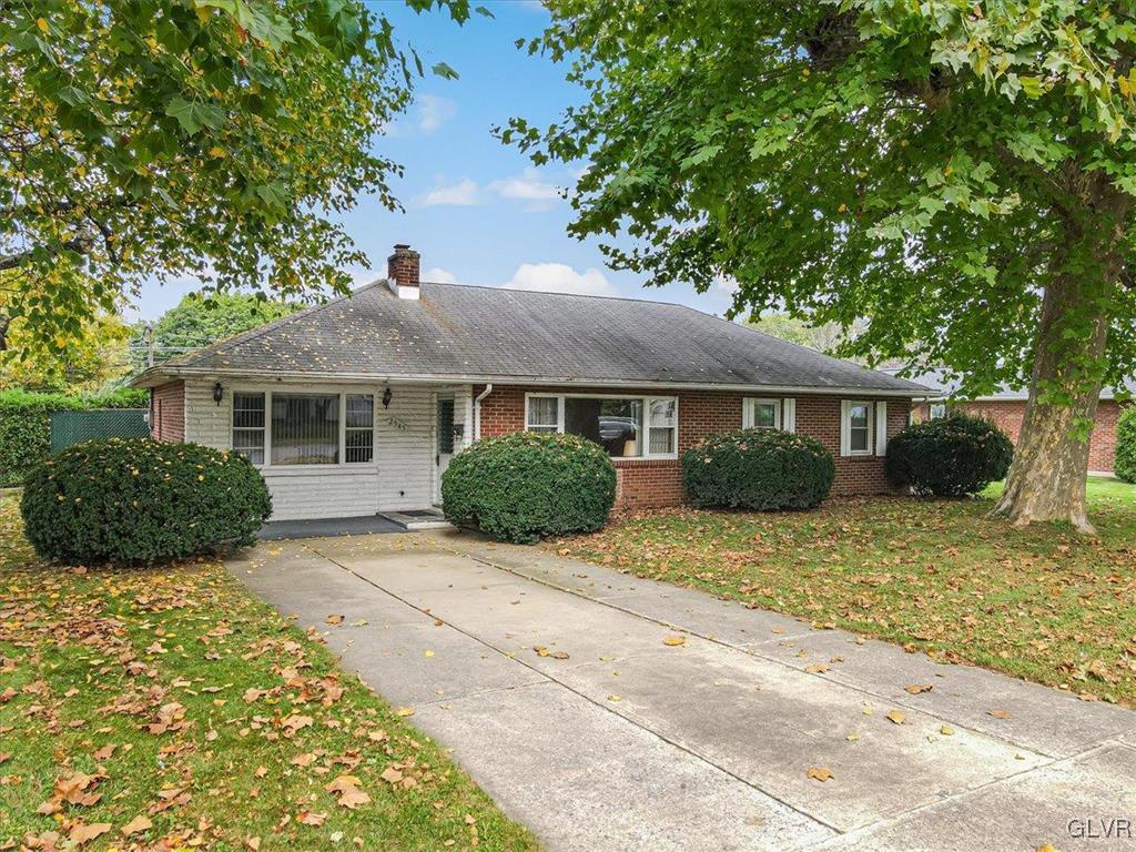 2545 West Fairview Street