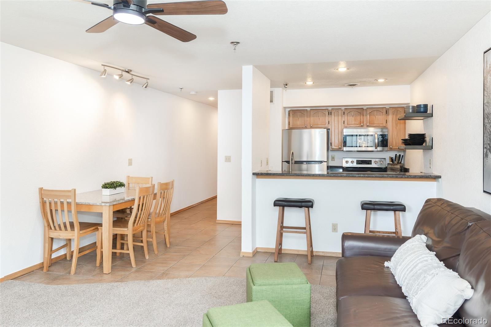 715 S 5th Avenue Unit: J170