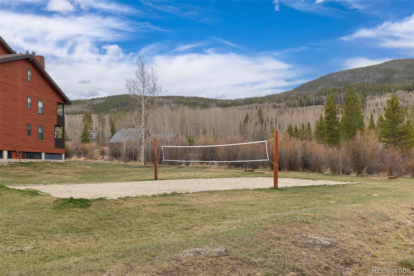 715 S 5th Avenue Unit: J170